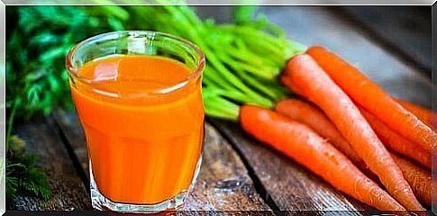 Carrot and garlic juice