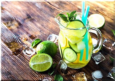 Detox water recipe for a flat stomach