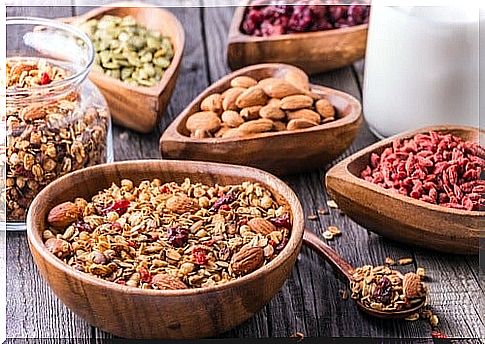 Foods with fiber to eliminate abdominal bloating