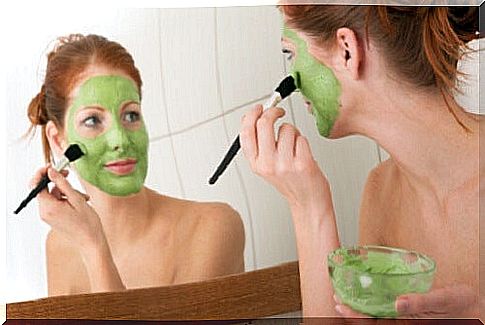 Green clay mask