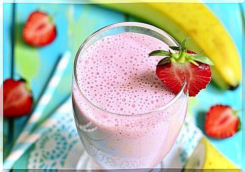 Milk and strawberries